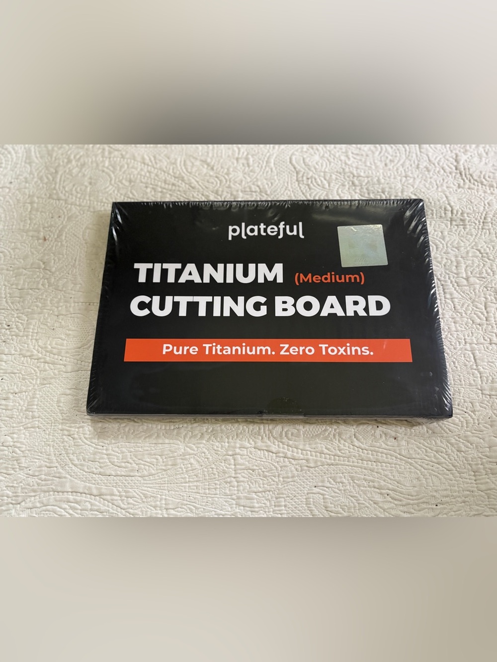 Plateful Titanium Cutting Board (Medium) by plateful LLC - NEW in box, unopened